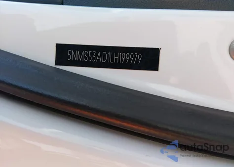 2020 Hyundai Santa Fe Limited z USA, uszkodzony, nr VIN 5NMS53AD1LH199979